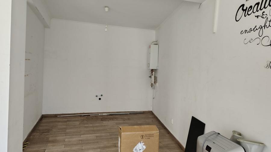 Spatiu Comercial Stradal - 5