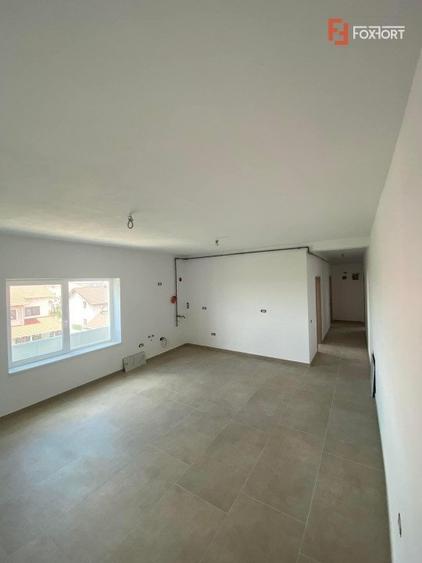 Apartament cu 2 camere, 57 mp in Mosnita Noua - 10