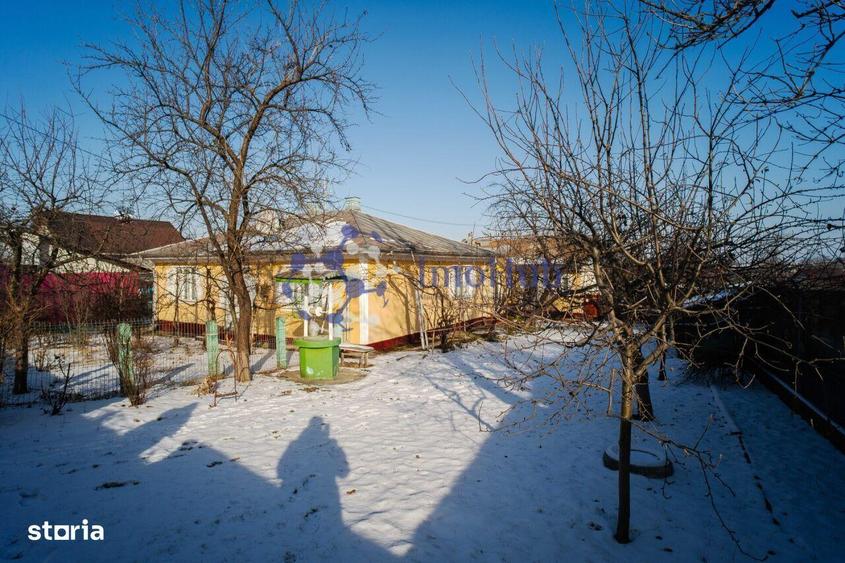 Teren de 2200 mp si casa in sat Voinesti, langa biserica - 14