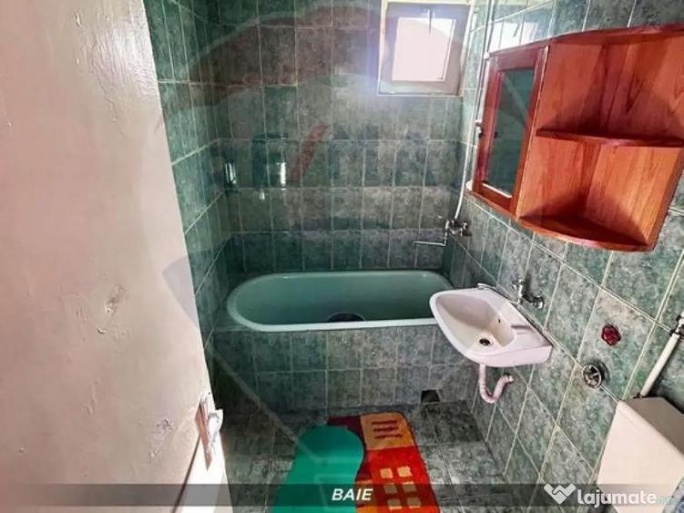 Apartament cu 3 camere de vanzare in CAVNIC - 2