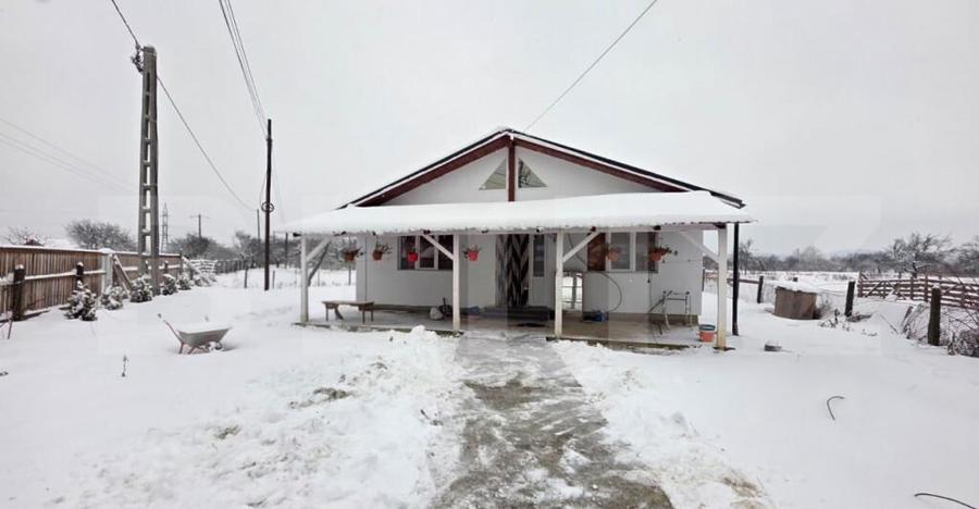 Casa de vanzare Josenii Bargaului - 1