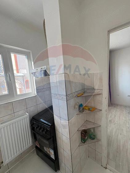Apartament cu o camera in zona UTA - 7