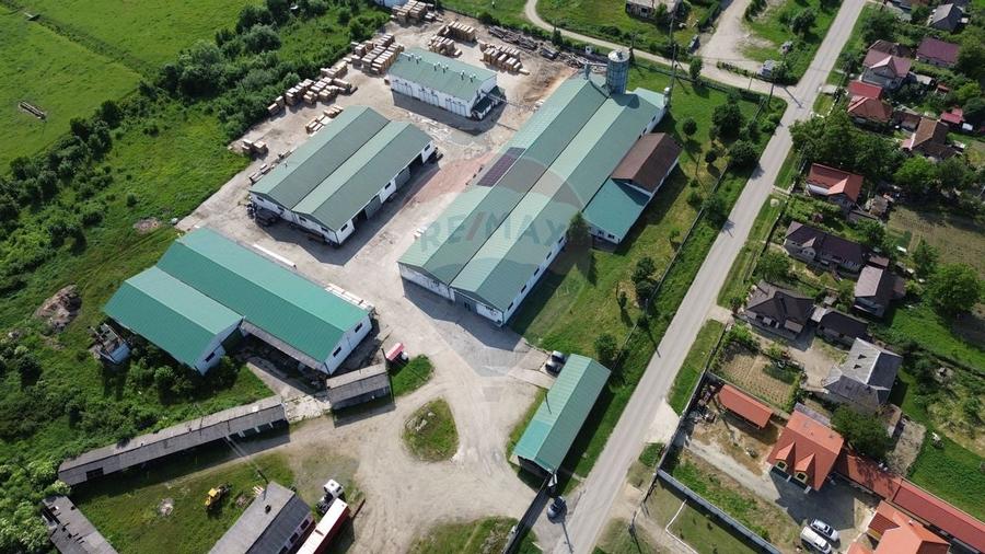 DE VANZARE spațiu industrial de mari dimensiuni - 7