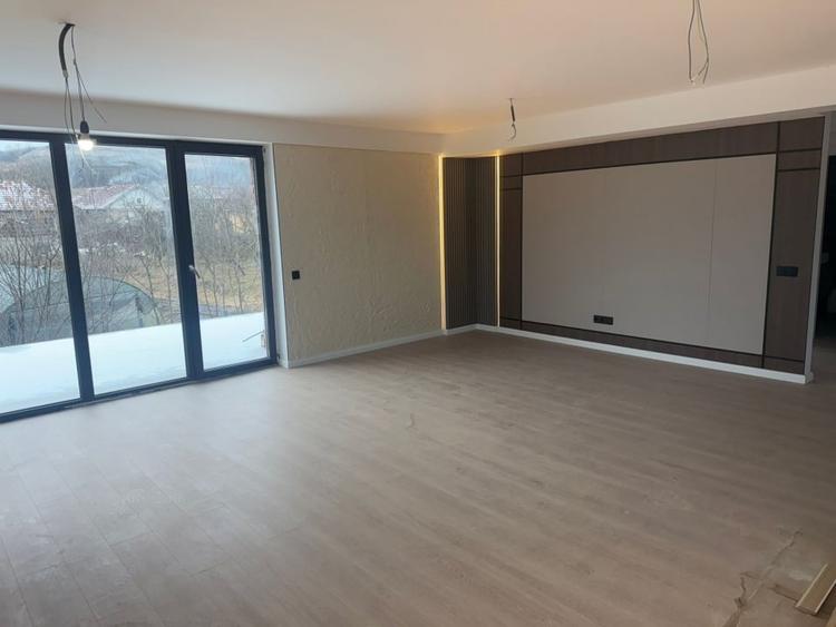 Ansamblu exclusivist! Casă FINISATA individuala, 165mp, teren 500mp, Popesti - 7