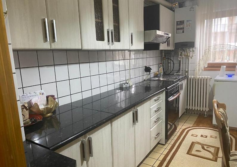 Ideal pentru investitie! Apartament 3 camere, 2 bai, zona Straja - 4