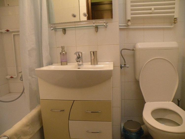 Calea Victoriei, 2 camere dec, et.3, balcon, bloc termoizolat,  zona linistita - 14