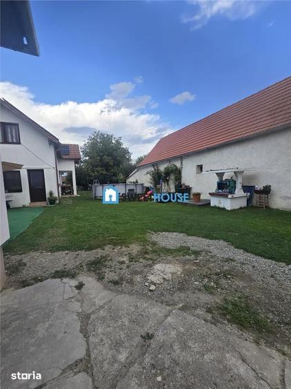 Casă cu 5 camere cu Teren 1011 Mp în Voila