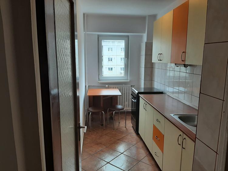 13 Septembrie,Prosper 5 Min,Parc Sebastian,Str Motoc, C ANAF - 8