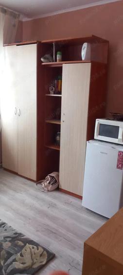 inchiriez garsoniera zona pia?a Nicolina exact ca in poza - 2