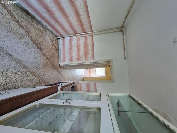 A 37 Liceul sanitar ,Apartament 3 camere confort 1 - 16