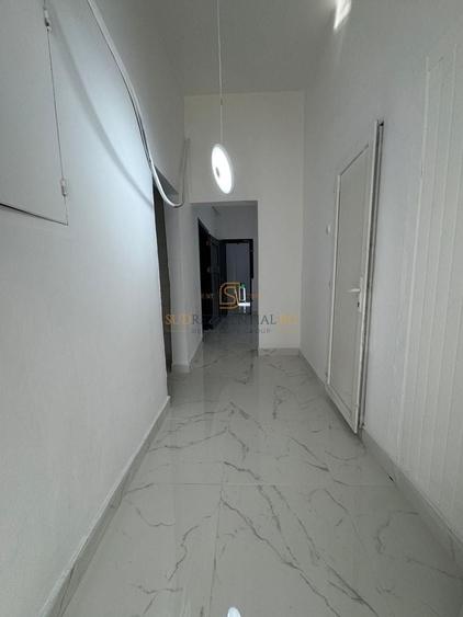 Spațiu comercial 100 mp - Parter, bloc reabilitat | Sector 5 - 5