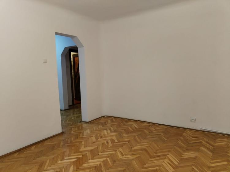 3 camere bilateral 1 Mai - Sara - 3