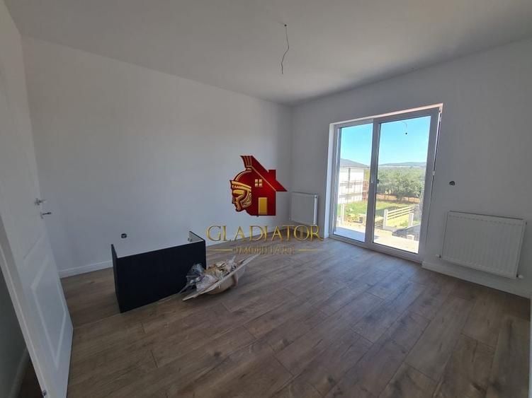 Doar o vila a mai ramas!Nu rata ultima disponibilitate Ciurbesti lac - 3