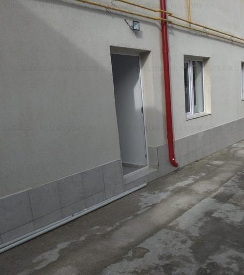 INEL II , spatiu comercial  280 mp., ideal SHOWROOM/PRODUCTIE/DEPOZITARE, curte - 8