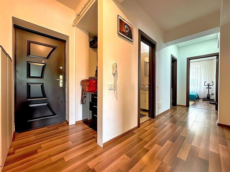 Apartament 3 camere decomandat bucatarie inchisa 2 bai Parcul Teilor - 3