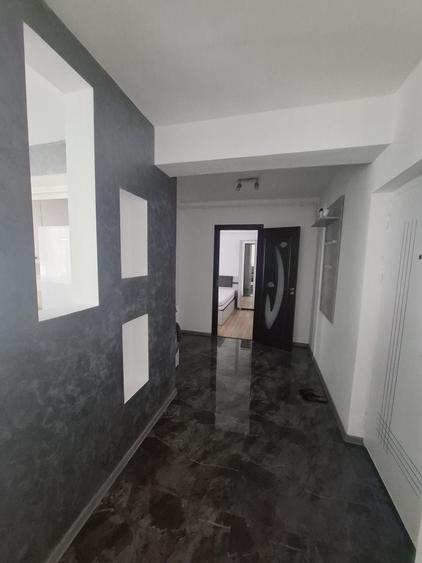 Apartament cu 2 camere decomandat în Florești