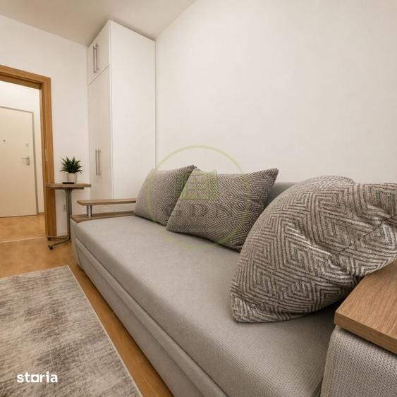 Apartament cu 3 camere în Tractorul