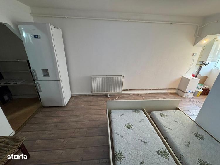 Galata , garsoniera la M uri , CT , libera - 1