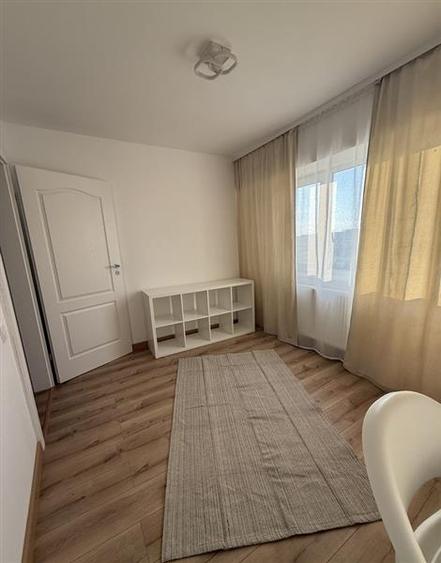 Apartament 4 camere Decomandat Emil Racovita - 9