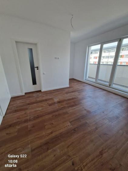 Un bloc mic cu finisaje de bloc mare. ?i cu lift. - 8