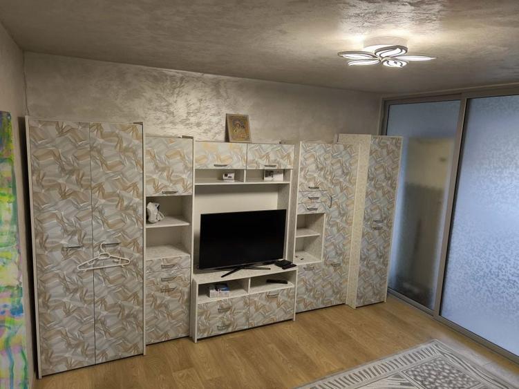 Inchiriez garsoniera - 6