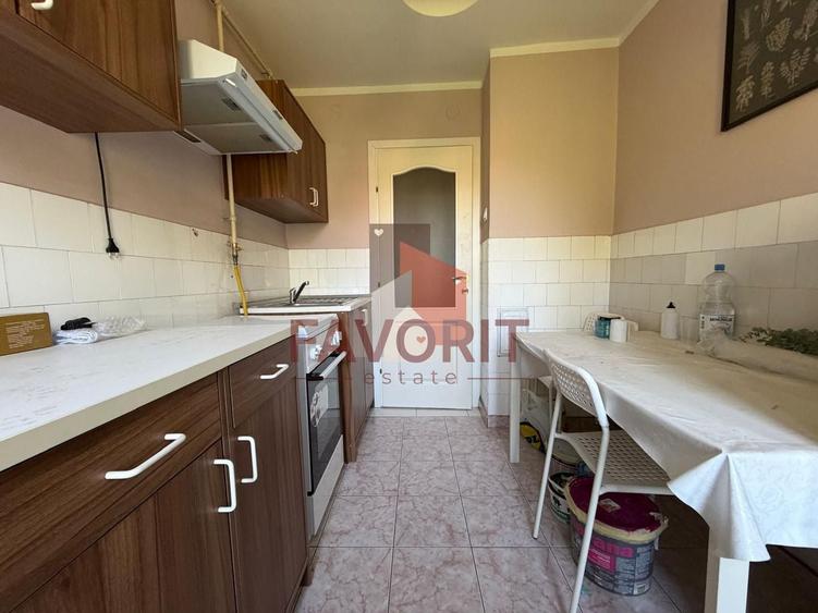 Apartament cu 2 camere semidecomandat în Tipografilor