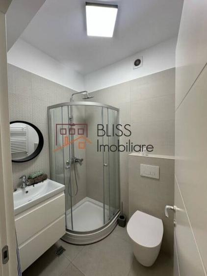 Apartament cu 3 camere decomandat în Pipera