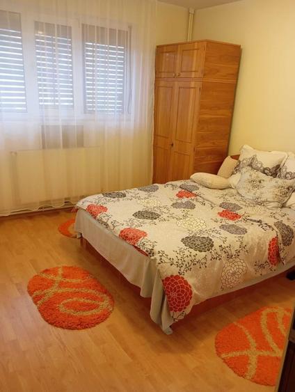 Apartament cu 2 camere decomandat în Micro 20