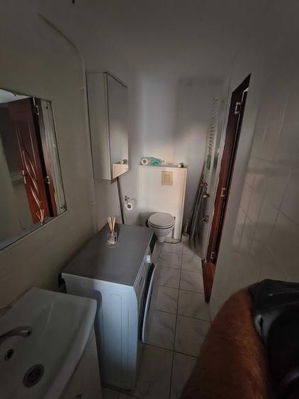 Garsonieră decomandată în Complex Studențesc