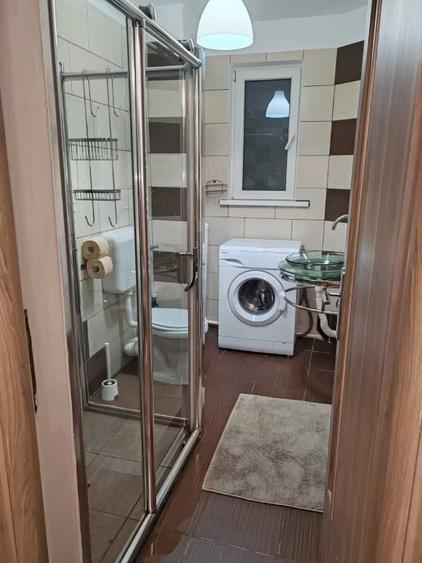 Apartament cu 2 camere semidecomandat în Armeneasca