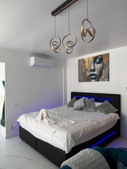 Apartament cu 2 camere decomandat în Exterior Vest