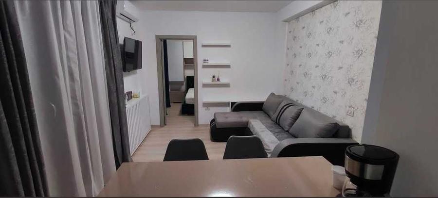 Apartament cu 2 camere semidecomandat în Central