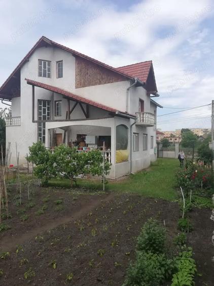 Casă cu 4 camere în Turda