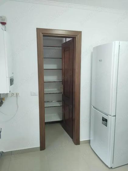 Apartament cu 3 camere decomandat în Micălaca