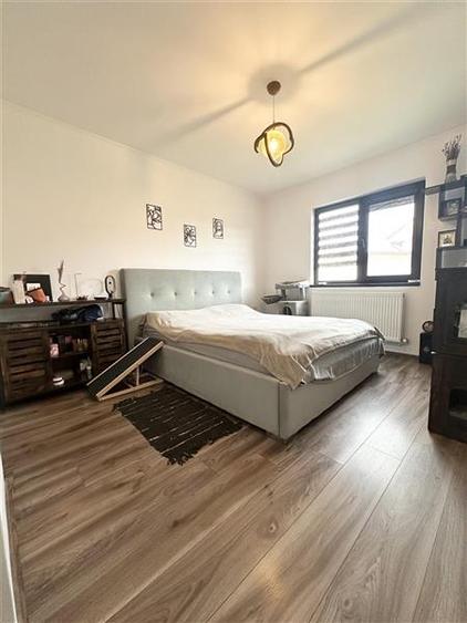 Casă individuală cu 4 camere cu Teren 690 Mp în Corbu