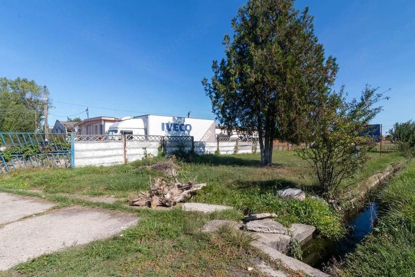 Spațiu comercial, de 1,994 mp, în Căteasca