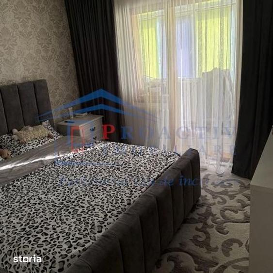 Apartament cu 3 camere decomandat în Burdujeni