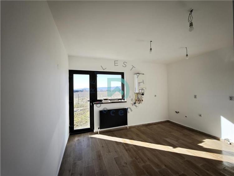 Casă individuală cu 5 camere cu Teren 520 Mp în Bod