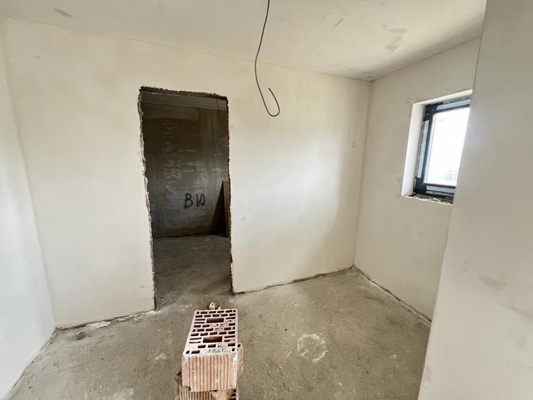 Duplex cu 4 camere cu Teren 250 Mp în Tărlungeni