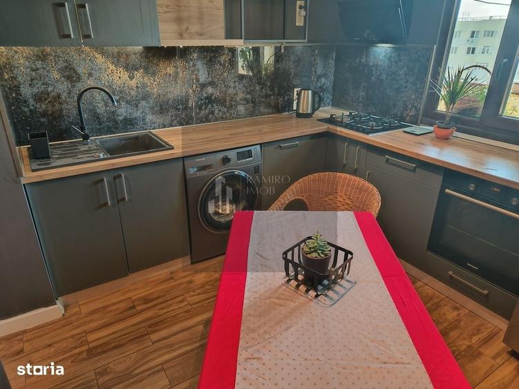 Apartament cu 2 camere decomandat în Apărătorii Patriei