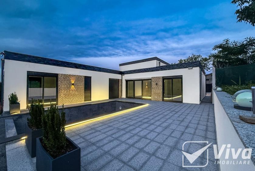 Casă individuală cu 7 camere cu Piscina în Copou