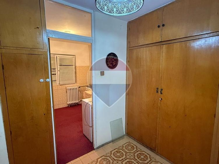 Apartament cu 2 camere semidecomandat, mobilat în Moșilor