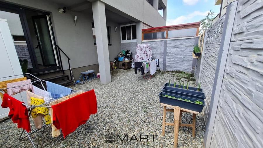 Apartament cu 3 camere decomandat, mobilat în Sud