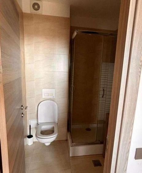 APARTAMENT LUX 3 CAMERE/ MOBILAT SI UTILAT / 5 MINUTE DE METROU/ PARCARE - 10