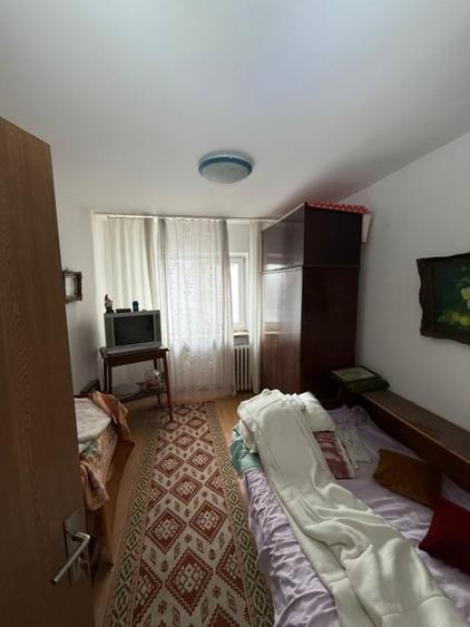 Oferta RARA! 4 Camere 80mp dubla vedere - Zona Canta - Etajul 2/5 ! - 10