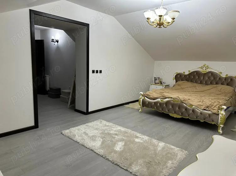 Casa de vanzare zona targul saptamanal - 12