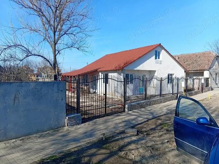 Casa de vanzare - 3