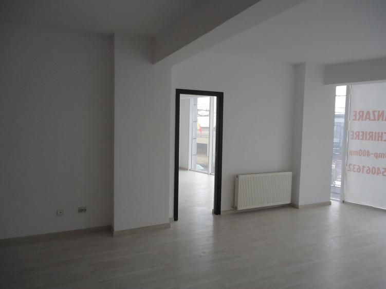 Apartament/birou 200 mp in zona centrala cu parcari incluse - 1