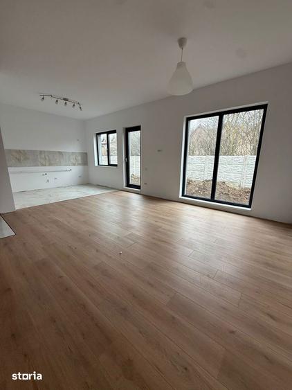 Vila 4 camere/ 3 bai/dormitor matrimonial/Raul Doamnei/2locuri parcare - 12