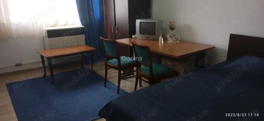 Proprietar vand garsoniera etaj 1 4 zona Apollo
